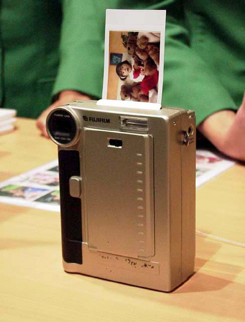 Fujifilm digital In-Printer camera (1998)